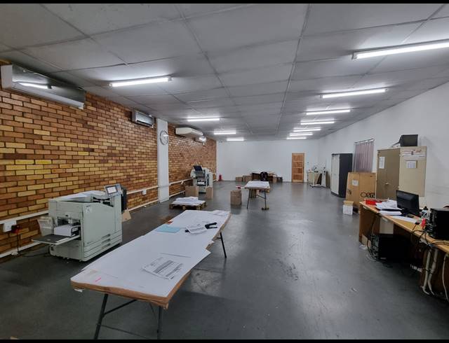 2,310M² FACTORY FOR SALE IN OPHIRTON